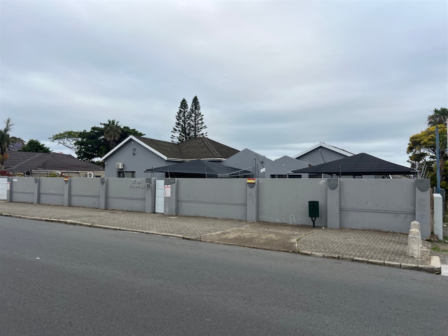 Commercial Property for Sale in Vincent Eastern Cape